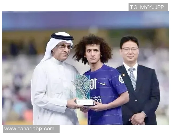 奥马尔足球：探索阿联酋足球新星的成长与未来发展之路