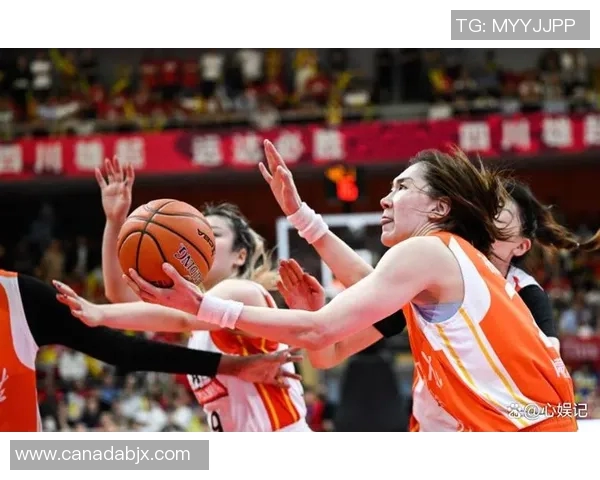 四川女篮主场94强势胜利展现团队实力与拼搏精神 四川女篮主场94强势胜利展现团队实力与拼搏精神